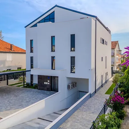 Aurea Zadar